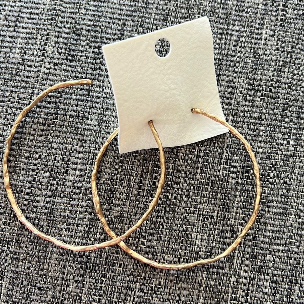 NEW - Free People - Oversized Hammered Gold Hoop Earrings
